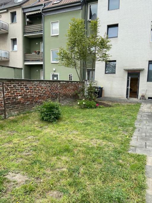 Charmante Gartenwohnung Mit Privatem Grossen Garten Colonia Exterior foto
